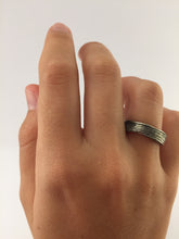 Cargar imagen en el visor de la galería, ANILLO LIFE LINES