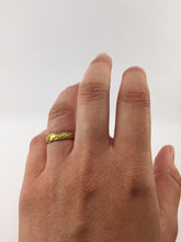 Cargar imagen en el visor de la galería, ANILLO LOVE ROCK