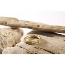 Cargar imagen en el visor de la galería, ANILLO TRUE LOVE REDONDO